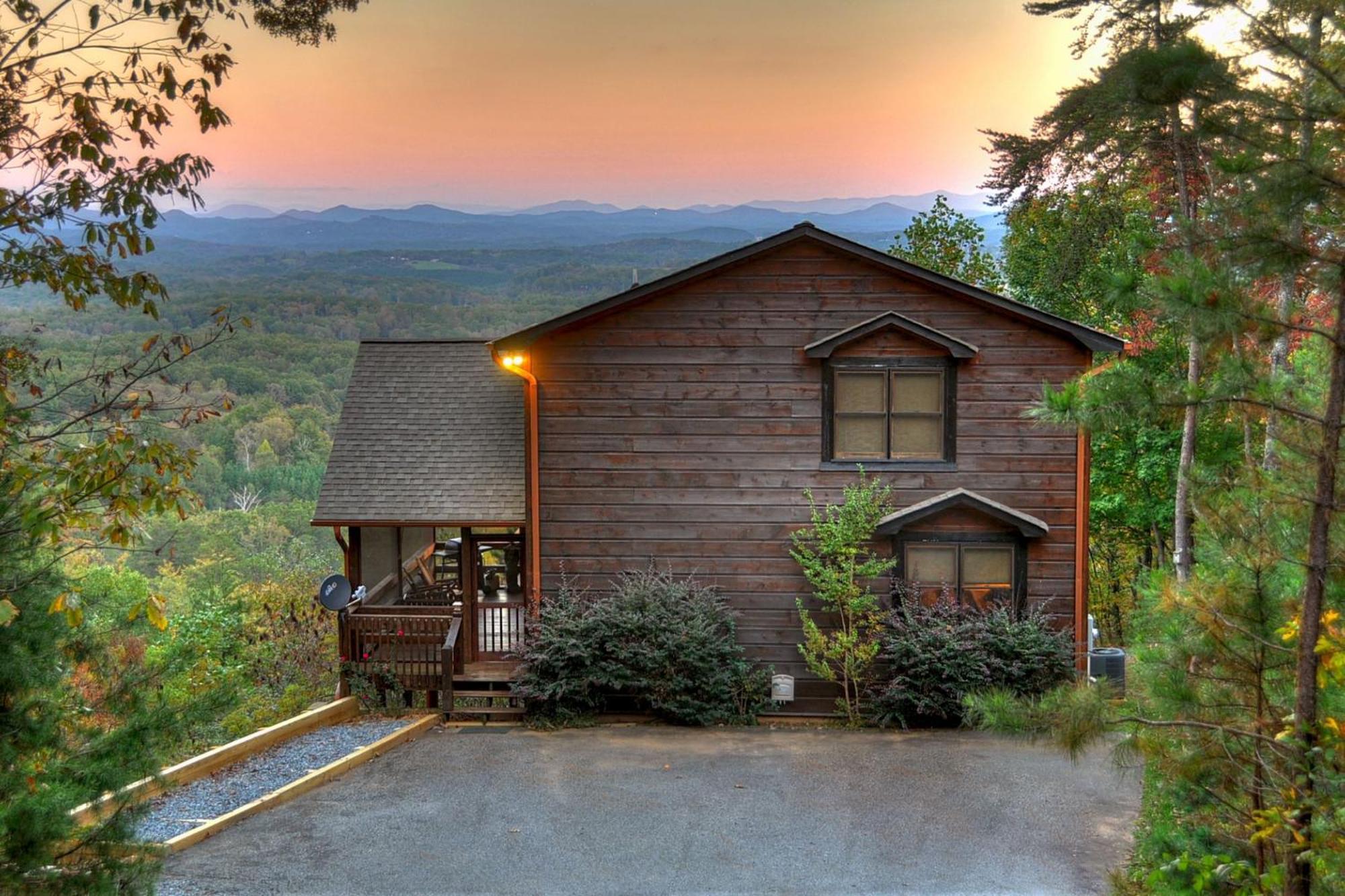 The View Sweeping Mountain Views Gas Fireplace Game Room Hot Tub Blue Ridge Eksteriør billede