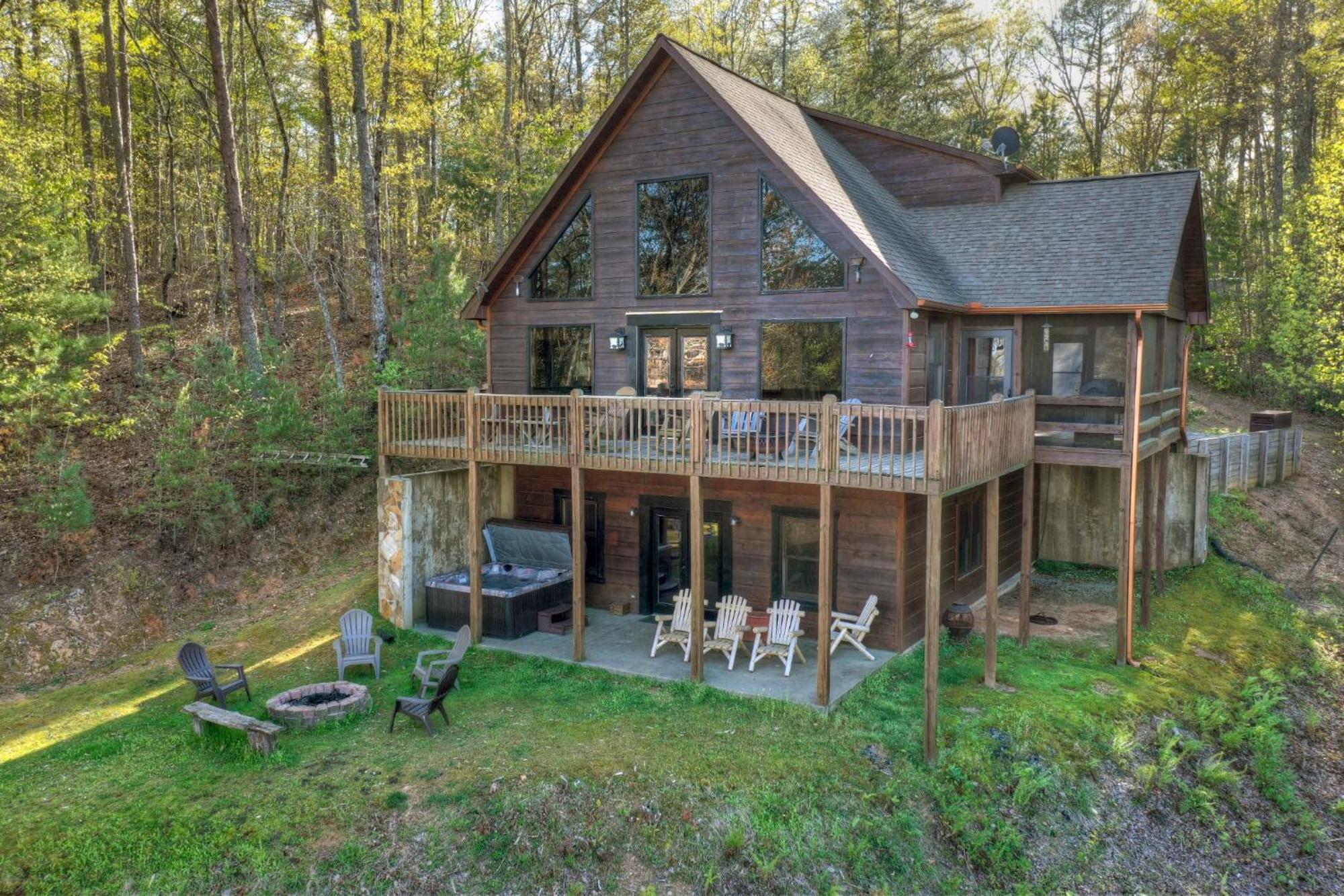 The View Sweeping Mountain Views Gas Fireplace Game Room Hot Tub Blue Ridge Eksteriør billede